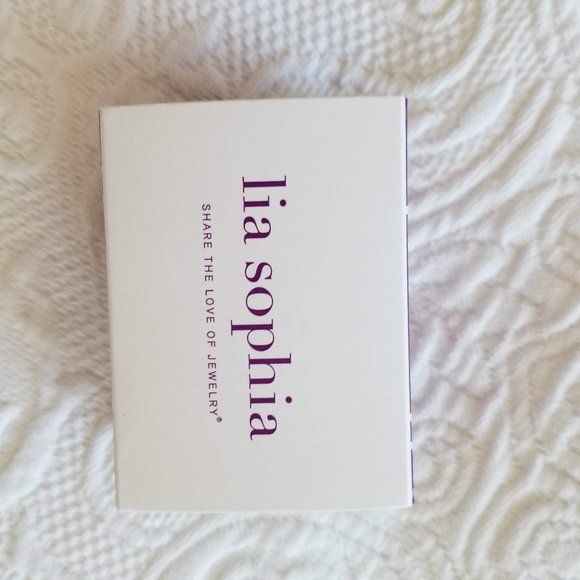 Lia Sophia Silver "Amplify" Stretch bracelet - Picture 9 of 9